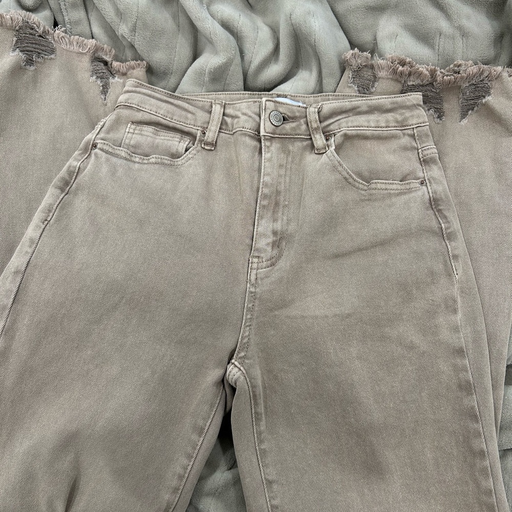 Women's Beige Jeans